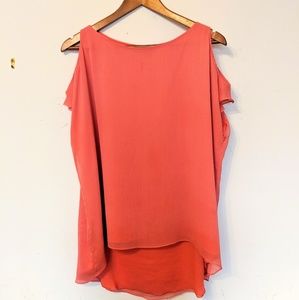 Alice + Olivia Coral High-low Cold Shoulder Top